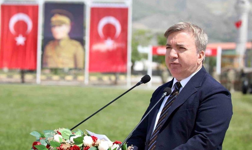 Bağımsızlık meşalesi gelecek kuşaklara miras olacak