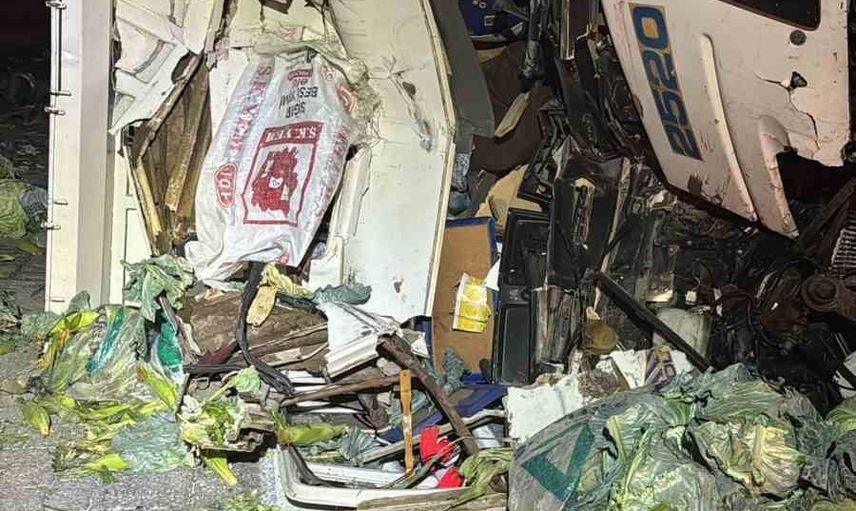 Damlama mevkiinde kaza: sebze yüklü kamyonun sürücüsü hayatını kaybetti