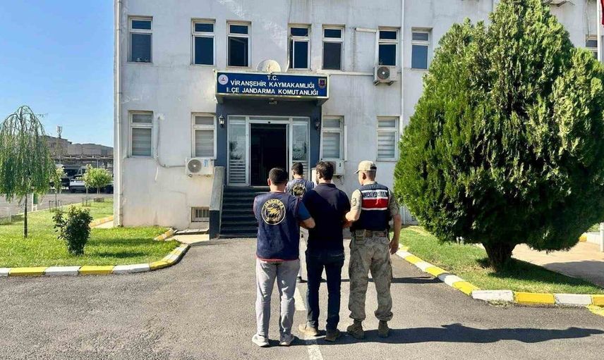 Viranşehir'de geceleyin yağma suçundan aranan kişi jandarma tarafından yakalandı
