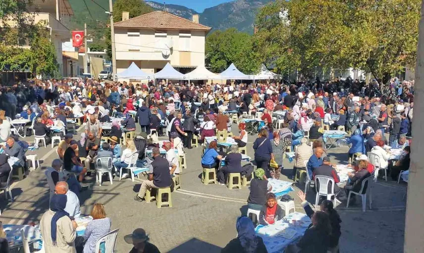 Kızılkeçili’de imece ruhu 5 bin kişiyi ağırladı
