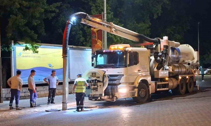 Muğla'da MUSKİ kış öncesi taşkın riskine karşı seferber oldu