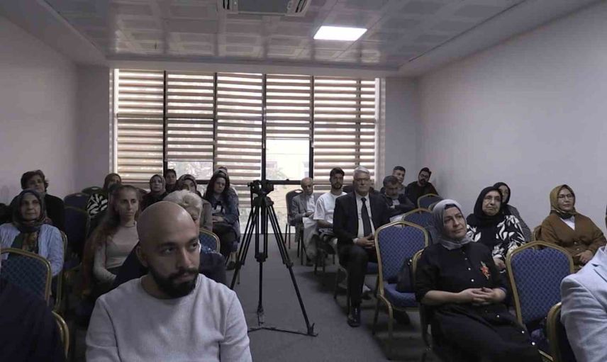 Edebiyatın yeni nesli Elazığ atölyelerinde kalemlerini konuşuyor