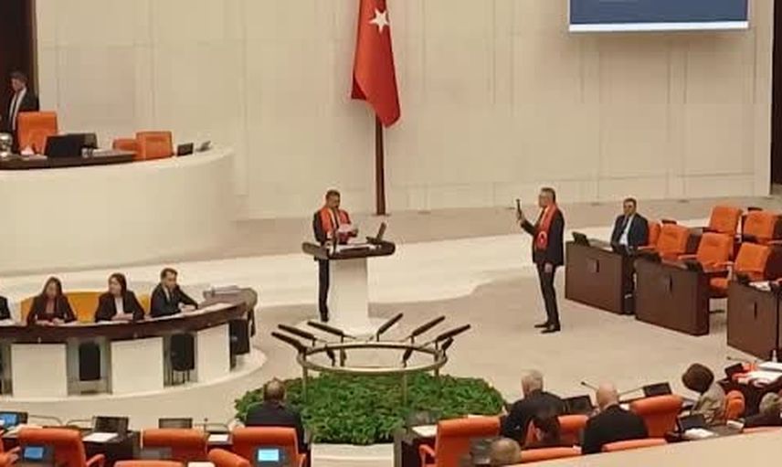 Kürsüde kalan vekilden şehit isimleriyle dikkat çeken müdahale