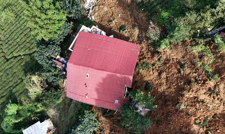 Heyelan gecesi camdan kurtuluş: Pazar'da 6 kişilik aile son anda çıkarıldı