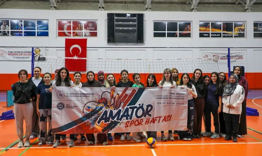 Sivas’ta yurtlar spora doydu: amatör hafta coşkusu Rıza Çalımbay'da