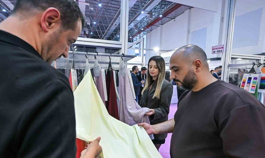 Gelinlik ve abiye dünyası Fuar İzmir'de buluştu