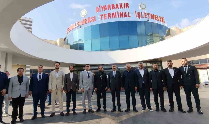 Diyarbakır otogarında görüşme: MHP il başkanı sektörün taleplerini dinledi