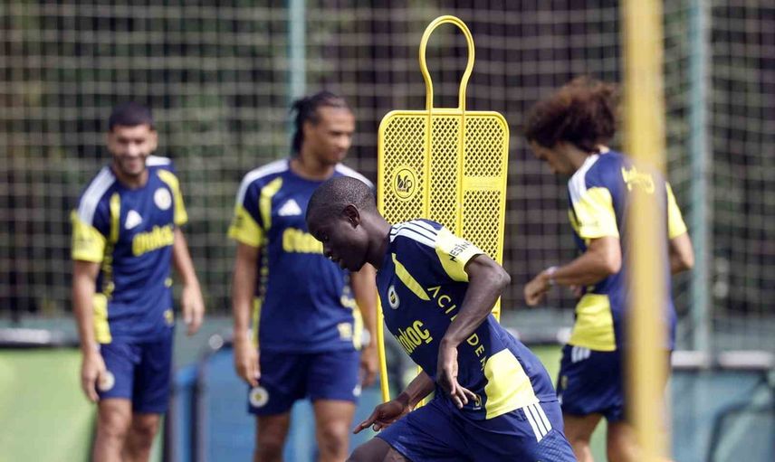 Hazırlıklarını tamamlayan Fenerbahçe Gaziantep'e hareket ediyor