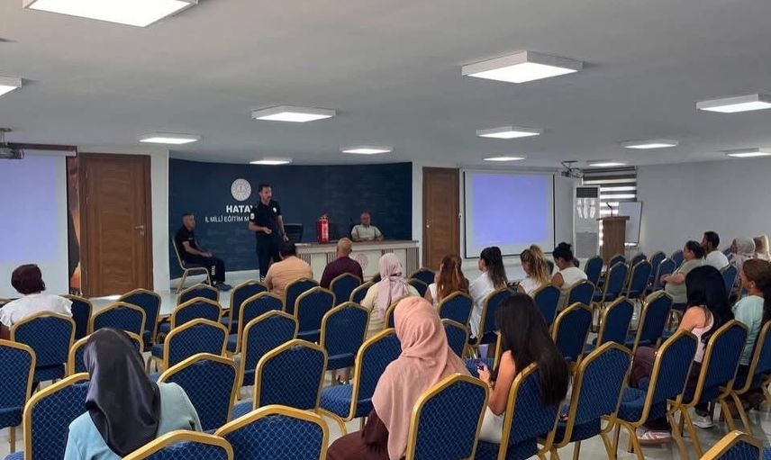 Eğitimle hazır: Hatay İl Milli Eğitim Müdürlüğü'nde yangın tatbikatı ve ilk müdahale