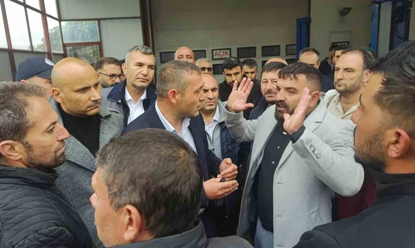 Esnafın tepkisiyle durdu: Şarkışla sanayi sitesinde yıkım bir ay ertelendi