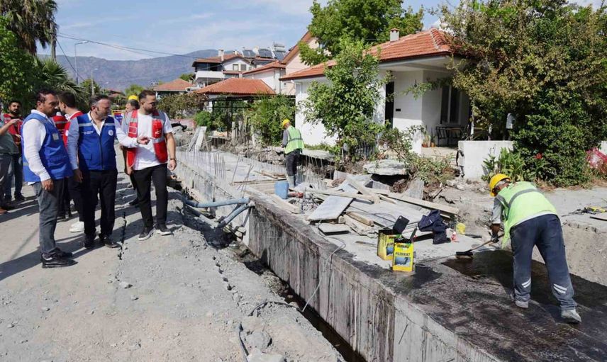 Muğla Büyükşehir’ten Köyceğiz’e kapsamlı yol ve yağmursuyu altyapı yatırımı