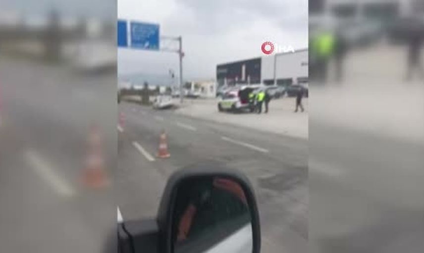 Edremit'te otomobil çarpışması sonucu motosiklet sürücüsü hayatını kaybetti