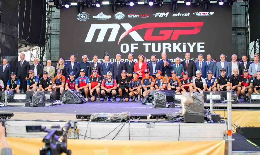 Afyonkarahisar’da MXGP Türkiye 2026 açılışıyla motokros dünyası buluştu