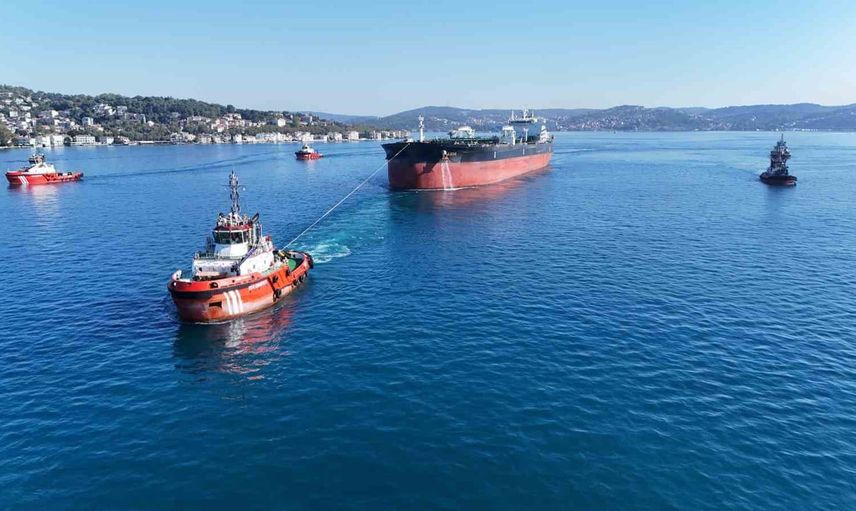 Karadeniz'de Novorossiysk yakınında ham petrol tankerine insansız hava aracı saldırısı