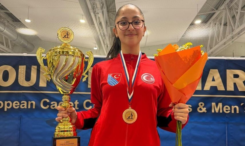 Osmangazi'nin genç flörecisi Avrupa şampiyonu oldu