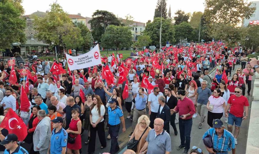 Tekirdağ’da kortejle zafer coşkusu sahile taşındı
