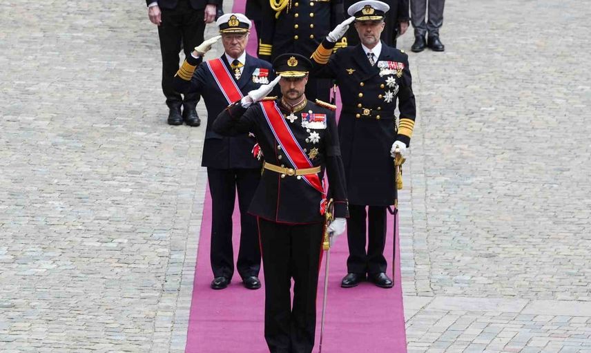 Oslo'da binlerce kişi 5. Harald için vedalaştı