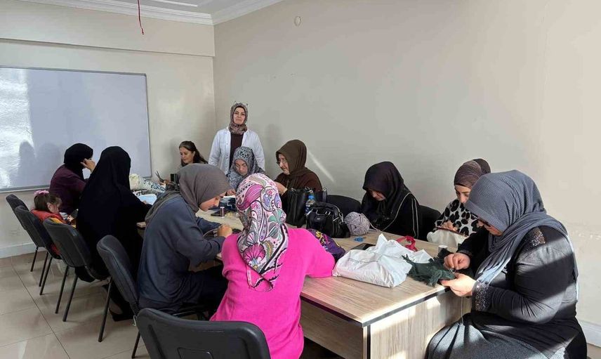 Tercan'da 112 kursiyerle halk eğitimi kursları haziran sergisine hazırlanıyor