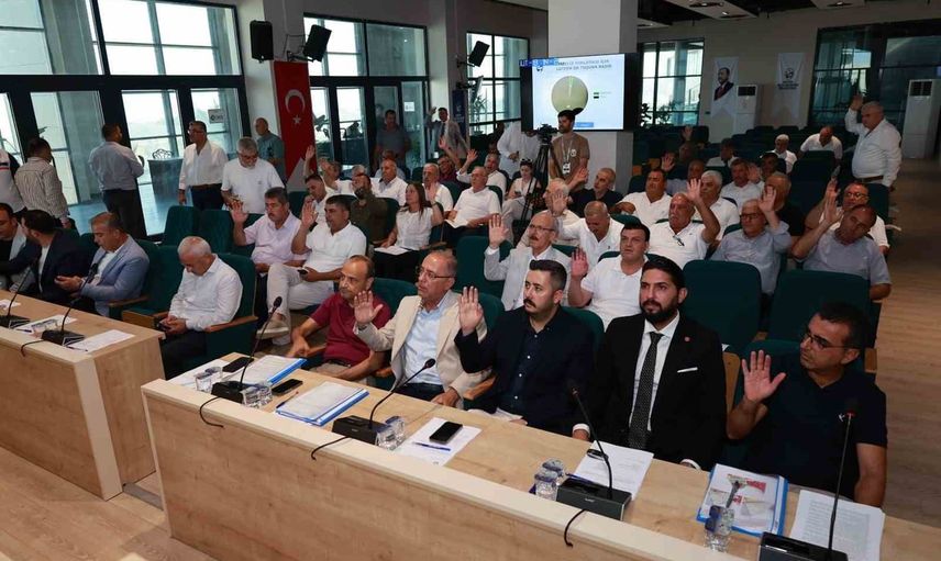 Hatay'dan İdlib ve Lazkiye'ye araç desteği kararı