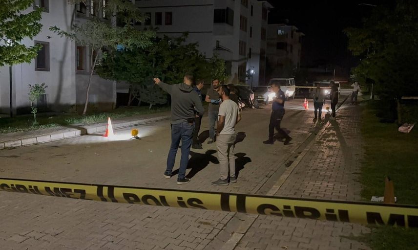 Erzincan'da gece saatlerinde eve silahla saldırı: şüpheli kısa sürede yakalandı