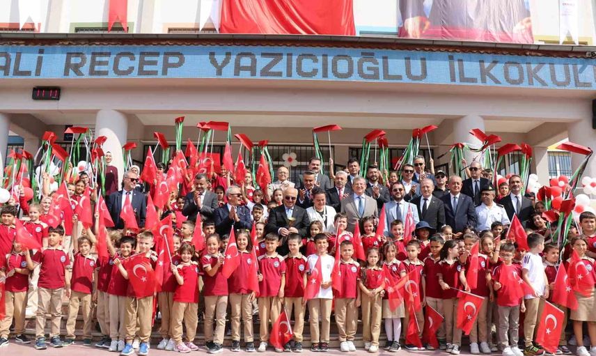 Yeni eğitim yılı Denizli'de umut ve güvenle açıldı