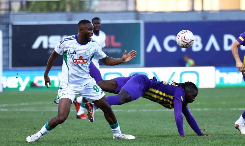 eyüpspor evinde çaykur rizespor'a 2-0 mağlup oldu