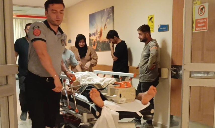 İnegöl'de iş güvenliği ihlali: ışıklandırma yaparken akıma kapılan 18 yaşındaki yaralandı