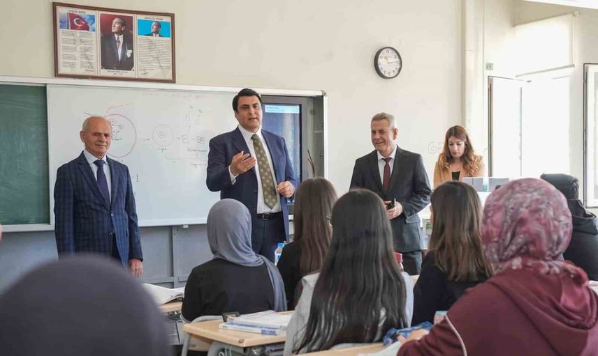 Şehirlerarası ilk yolculukta bilet desteği Şehitkamil'den