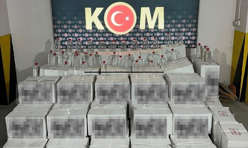Eskişehir'de bin litre alkol ve 110 kilogram tütün ele geçirildi