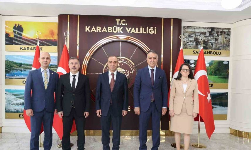 Karabük'te yüksek düzey adalet ziyareti: HSK üyesi Sait Özdemir vali Çağatay'ı ziyaret etti