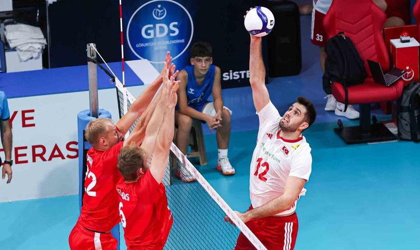 Milliler Danimarka hazırlık maçını dört sette kazandı