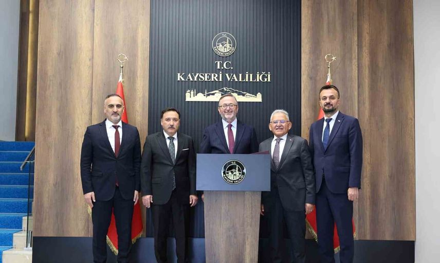 Kültür ve turizm gündemiyle valilikte görüşme