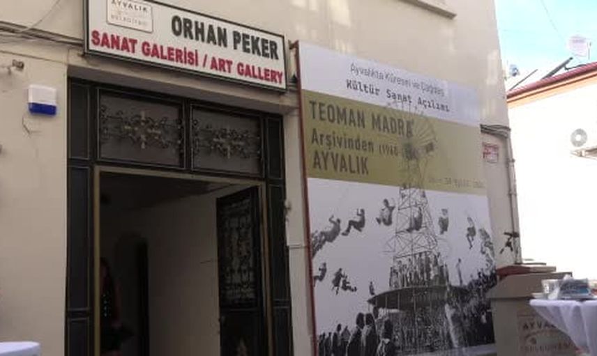 Ayvalık Teoman Madra'nın fotoğraflarıyla kent belleğini yeniden keşfediyor