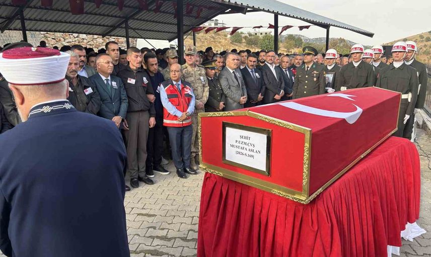 Gaziantep'te veda: Pençe-Kilit'te şehit olan piyade uzman çavuş Mustafa Aslan uğurlandı