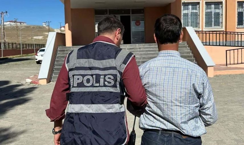 Diyadin'de kasten öldürme hükümlüsü başkasının kimliğiyle yakalandı