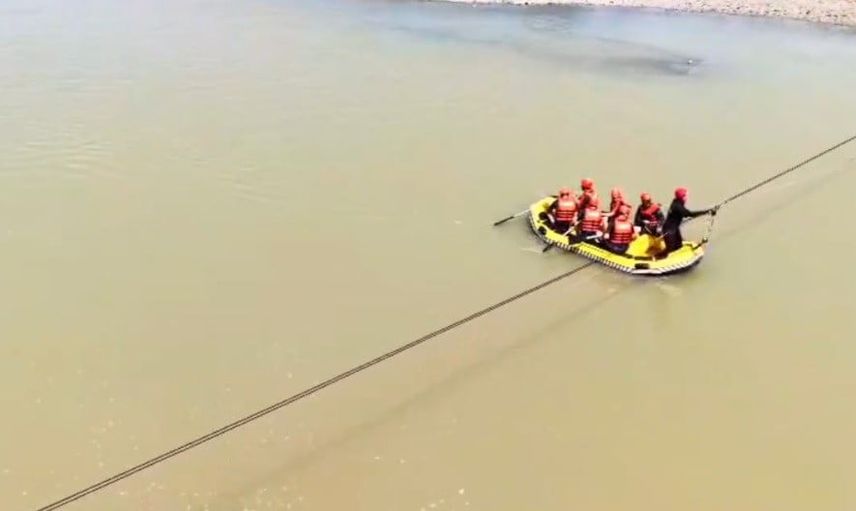 Erzincan'da su üstü müdahale tatbikatı: AFAD ve JAK güçlerini birlikte sınadı