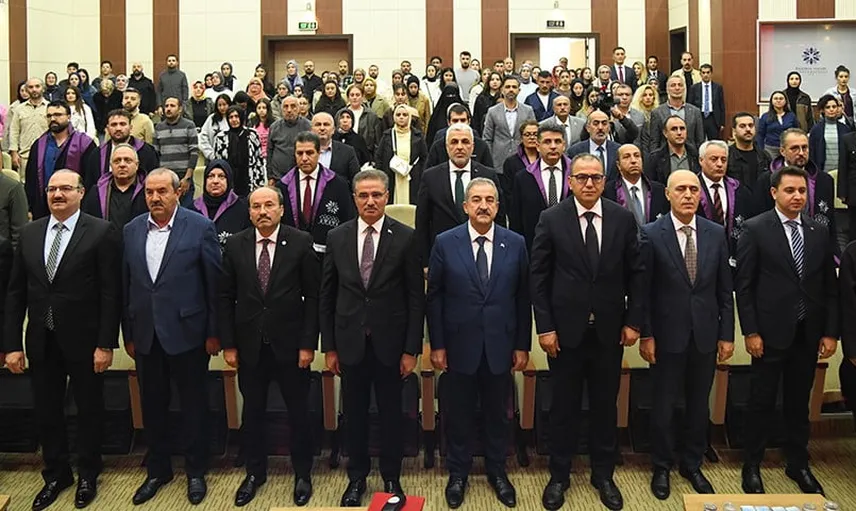 Bilim ve hukuk odağında yeni dönem ETÜ'de akademik yıl başladı