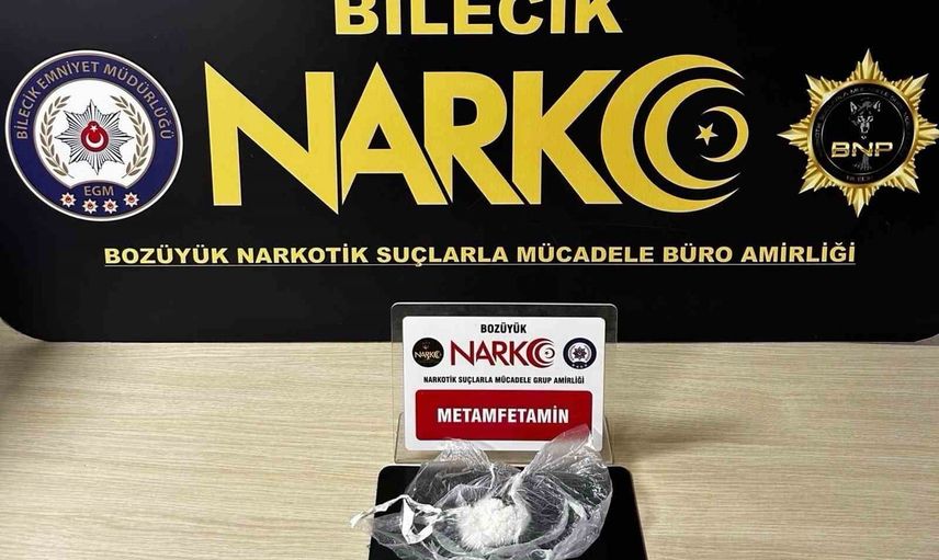 Bozüyük'te uyuşturucu operasyonunda üç kişi gözaltına alındı