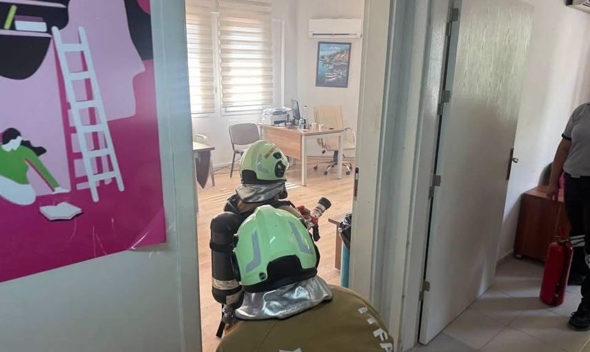 Defne sağlık ekipleri yangın eğitimiyle müdahaleye hazırlandı