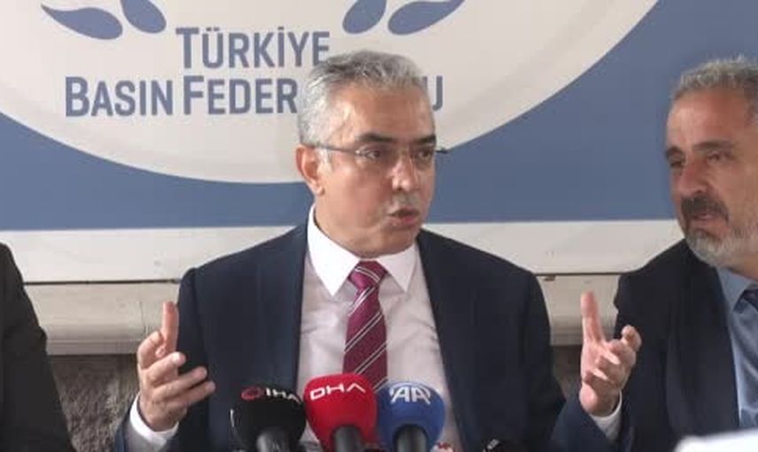 Erdoğan'ın adaylığını hukukileştirme planı: Uçum'dan erken seçim işareti