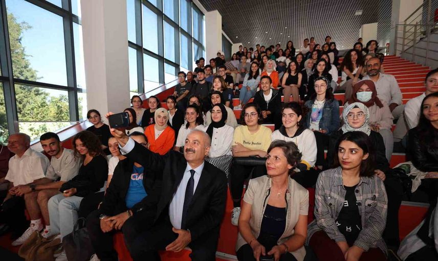 Gebze'den üniversiteye ilk adım: 12 bin lira eğitim desteği