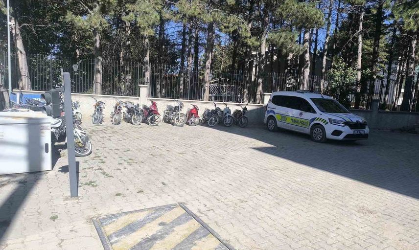 Şuhut'ta sıkı denetim: okul çevrelerinde kurallara uymayanlara 2 milyon lira ceza