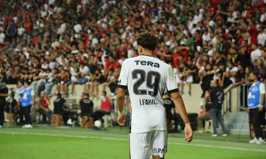 Diyarbakır'da sürpriz: Amed Beşiktaş'ı 3-2 mağlup etti
