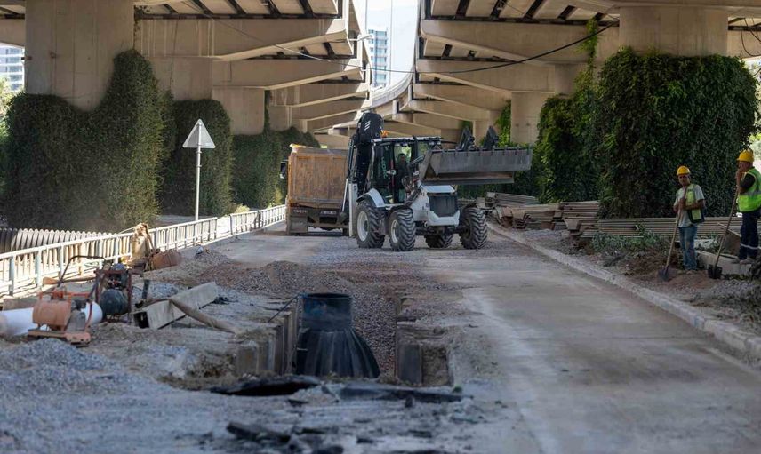 Alsancak liman bölgesinde altyapı güçlendirme çalışmaları hızlandı