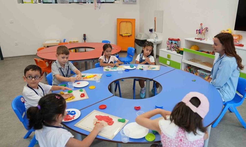 Muratlı'da çocuk sesleri: TEK Çocuk Yuvamız Muratlı Gündüz Bakımevi ilk öğrencilerini ağırladı
