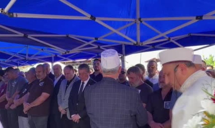 Batan gemide iki çocuğu kurtarmak için canını veren Süleyman Erdoğan son yolculuğuna uğurlandı