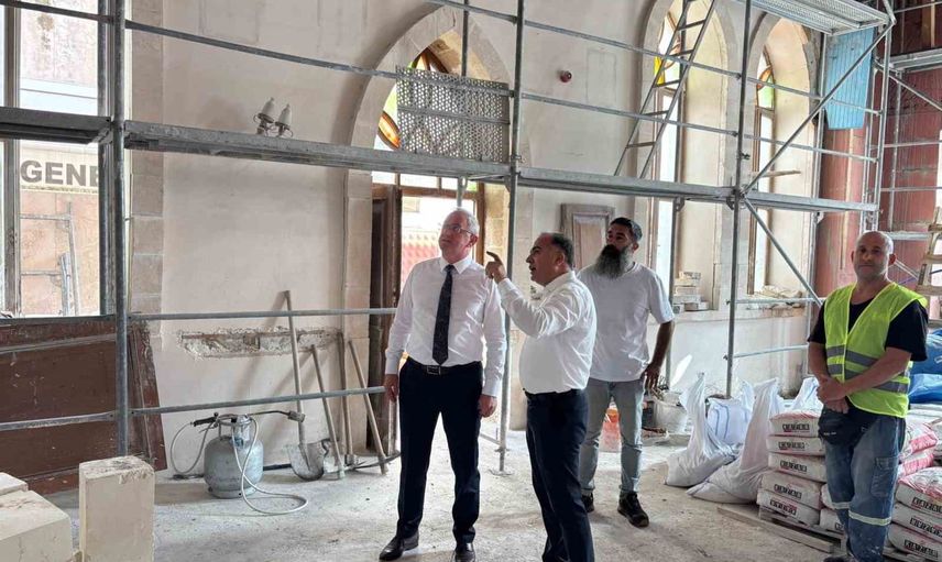 İskenderun'da tarihi kiliselerin restorasyonu geleceğe taşınıyor