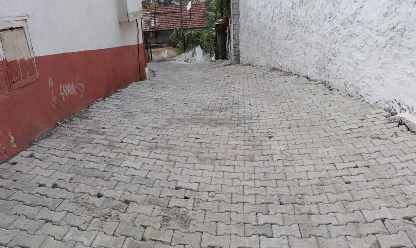 Örencik'te toplumsal alanlara yeni soluk: düğün salonu modernize edildi ve sokaklar düzenlendi