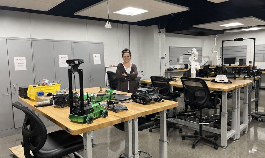 Türk akademisyen Nebraska-Lincoln'de elektrikli otonom ekim robotu geliştirecek