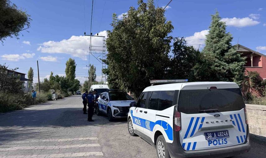 Evde silah sesi: Kayseri Kocasinan'da kadın ağır yaralandı